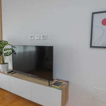 Selvia Next To City Center * Tirana